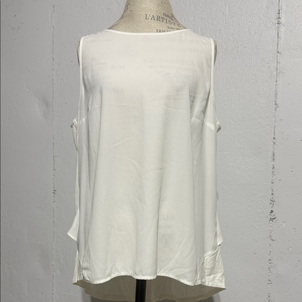 White House Black Market Cream Sleeveless Top - Picture 3 of 11